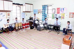 MUSIC HALL
