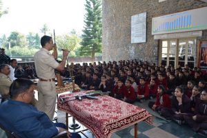 POLICE VISIT ON AROHAN DAY (11)