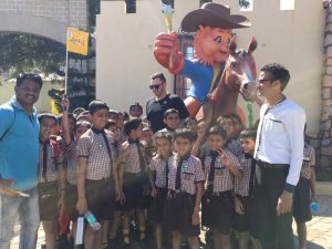 Class IV Hydrabad Trip (10)