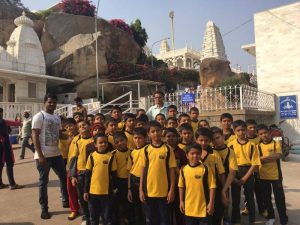 Class IV Hydrabad Trip (12)