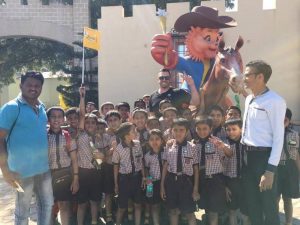 Class IV Hydrabad Trip (9)