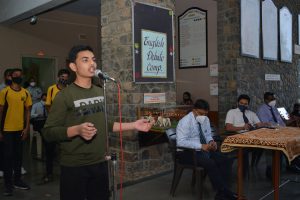 English Debate Competition (36)