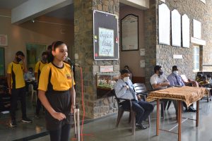 English Debate Competition (9)