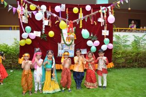 DAHI HANDI CELEBRATIONS (35)