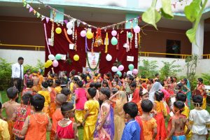 DAHI HANDI CELEBRATIONS (45)