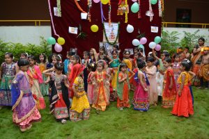 DAHI HANDI CELEBRATIONS (49)