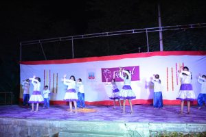 Group Dances (26)