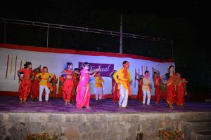 Group Dances (3)