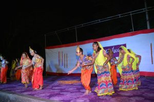 Group Dances (31)