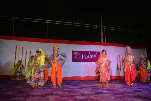 Group Dances (37)