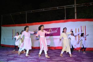 Group Dances (38)
