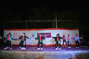 Group Dances (72)