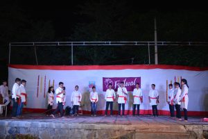 Skits (32)
