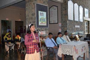 HINDI DEBATE COMPETITION (33)
