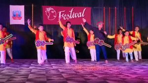 Group Dance (16)
