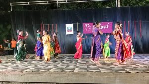 Group Dance (18)
