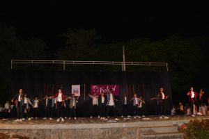 Group Dance (19)