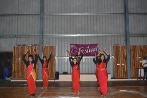 Group Dance (2)