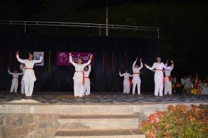 Group Dance (23)
