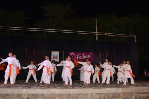 Group Dance (34)