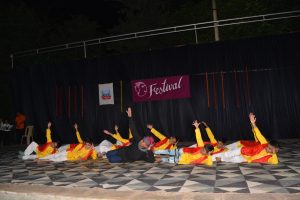 Group Dance (46)