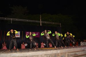 Group Dance (69)