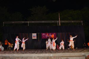 Group Dance (81)