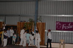 Skit (14)
