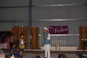 Skit (25)