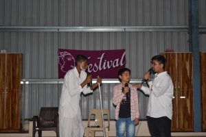 Skit (44)